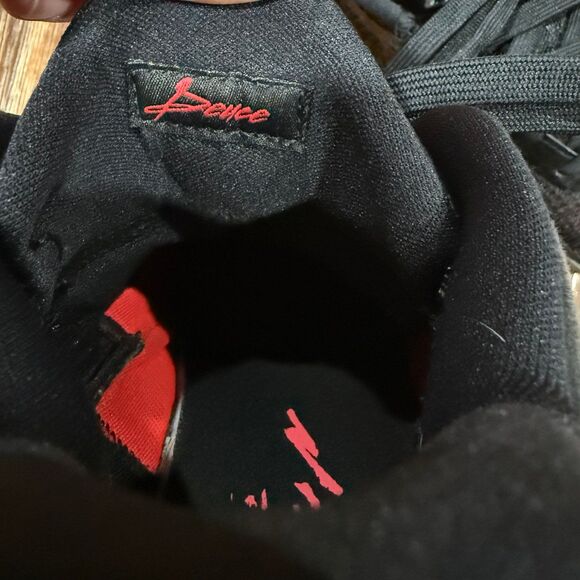 Jordan Nike Size 5Y Tatum Old School Step Basketball Shoes Black Red - Picture 7 of 8